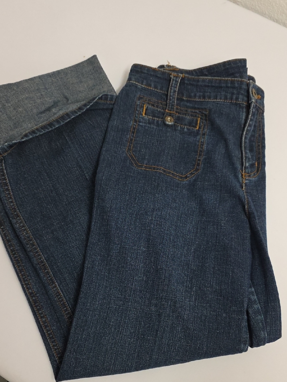 DKNY Jeans Cuffed Capri Cropped Denim Jeans Dark Wash Women's Size 12